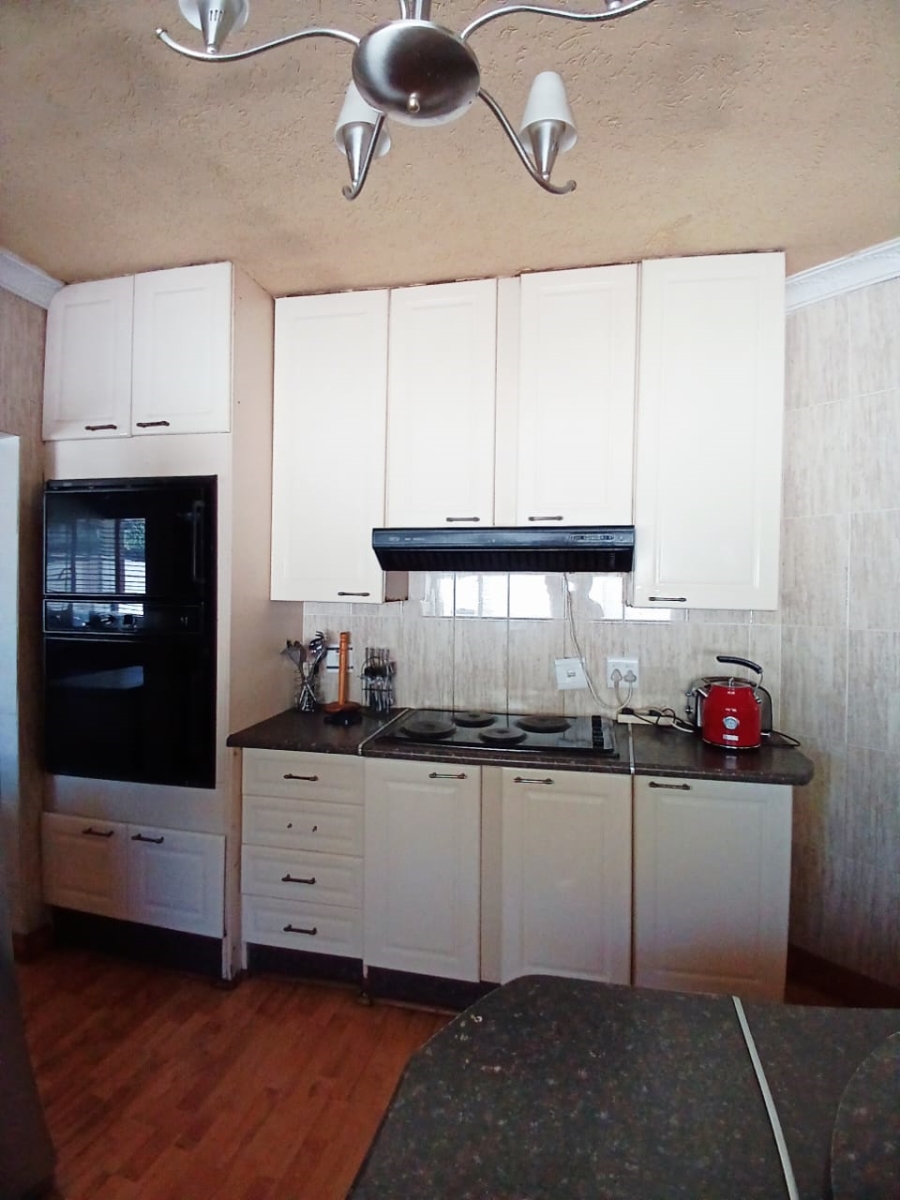 3 Bedroom Property for Sale in Vaalpark Free State